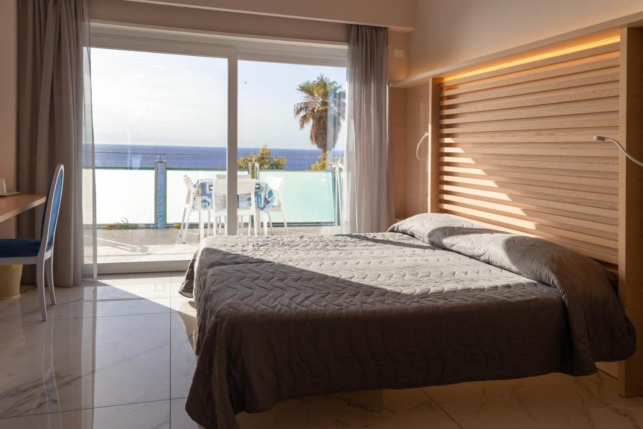 Hotel Villaggio Stromboli Santa Domenica  Εξωτερικό φωτογραφία