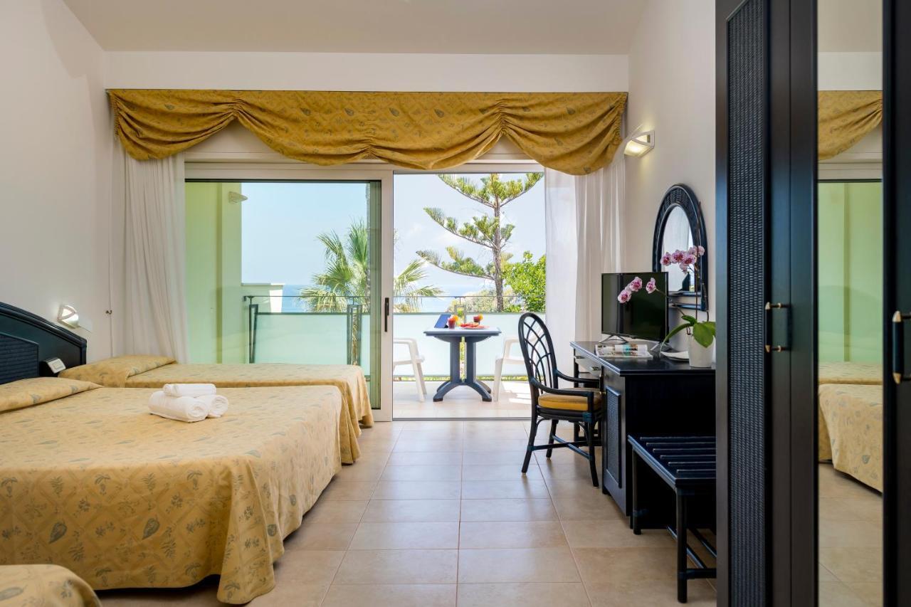 Hotel Villaggio Stromboli Santa Domenica  Εξωτερικό φωτογραφία